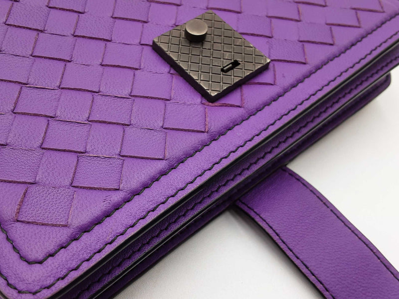 Bottega Veneta Nappa Intrecciato Runway Shoulder Bag In Purple Fw0225ozxdu