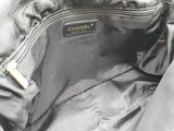 Chanel Travel Line Black Cc Logo Nylon Messenger Bag Do825oxzde