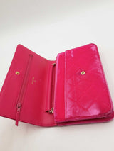 Chanel Hot Pink Quilted Velvet Wallet On Chain Eb0726lxxzsa