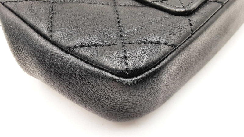 Chanel Envelope Flap Waist Bag In Diamond-quilted Black Leather Fw0825lpzxdu