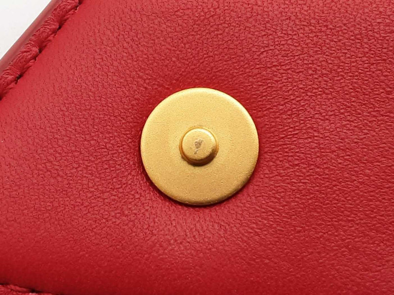 Bottega Veneta Red Ostrich Leather Piano Clutch Sd1025lczxde