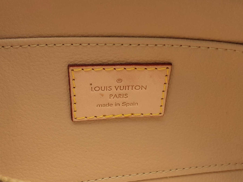 Louis Vuitton Cosmetic Pouch In Monogram Coated Canvas Fw0125orxsa