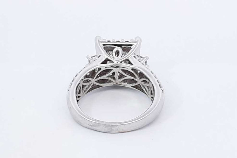 2.2ctw Diamond Ring In 14k White Gold 8.5 Grams Size 8 Eb1125sxzdu