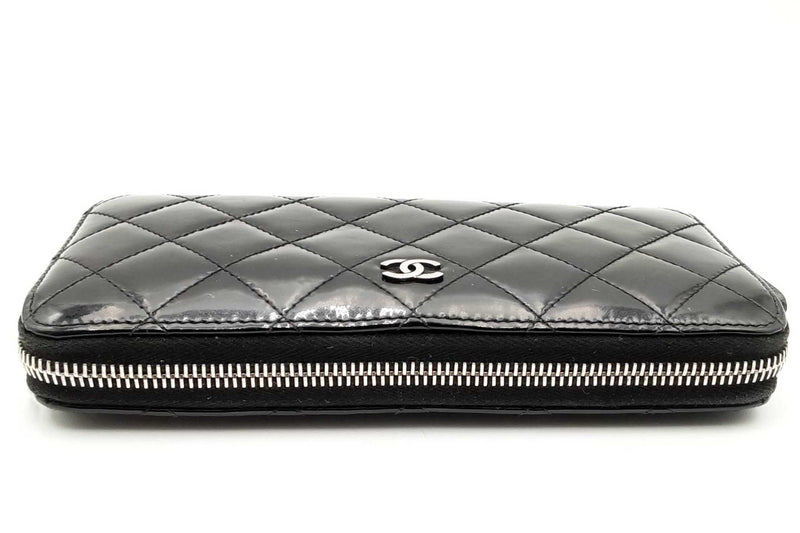 Chanel Quilted Black Patent Leather Zip Around Wallet Eb0824orxsa