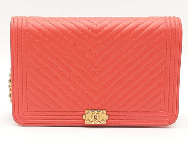 Chanel Chanel Red Chevron Crossbody Aa0325szxsa