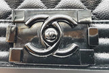 Chanel Quilted Black Caviar Leather Boy Bag Eb0226wxxzde