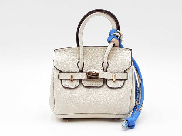 Mini Exquisite Bag Charm In Ivory Fw0825idu