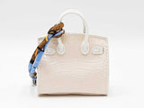Mini Boutique Bag Charm In Ivory Fw0825edu