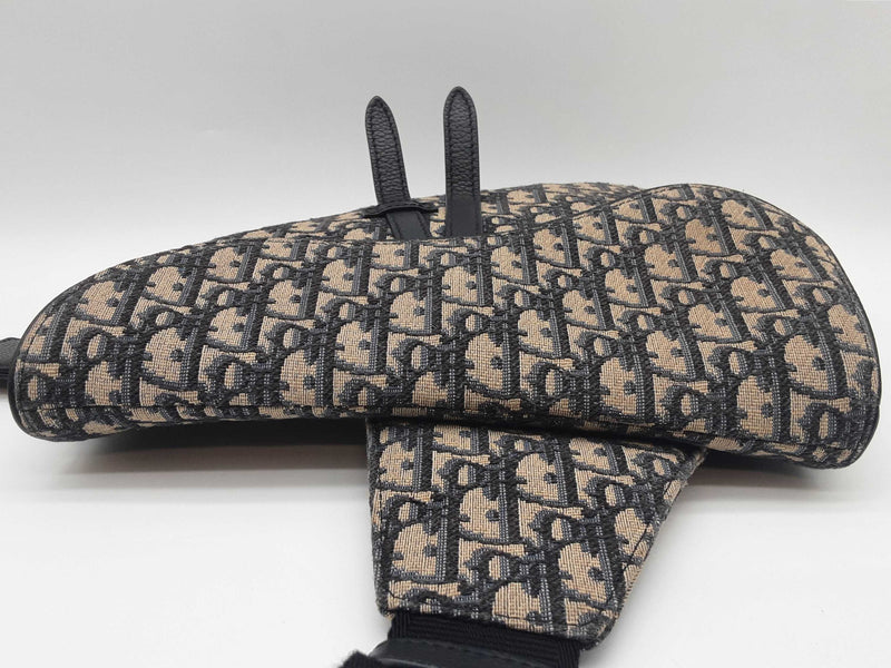 Christian Dior Saddle Tan Navy Oblique Logo Canvas Crossbody Bag Do0425loxzde