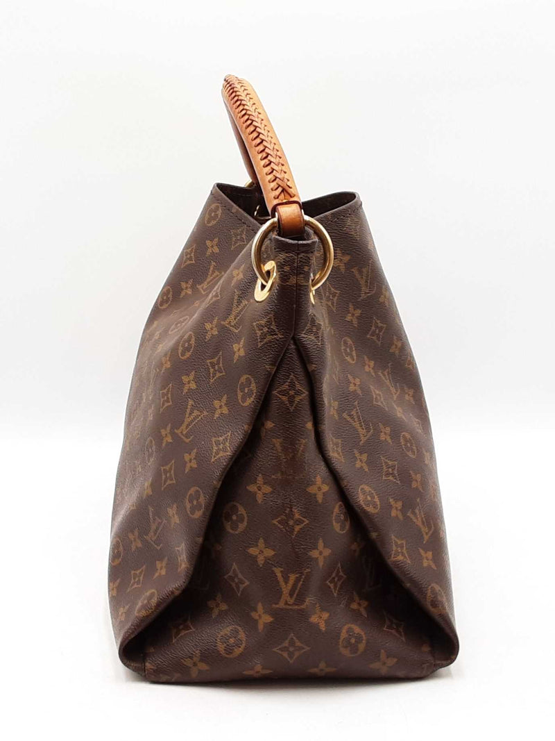 Louis Vuitton Artsy Mm Handbag In Monogram Coated Canvas Fw1125przdu