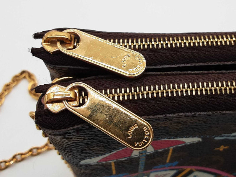 Louis Vuitton Double Zip Pochette Vivienne Holiday Crossbody Bag Do0225erxde