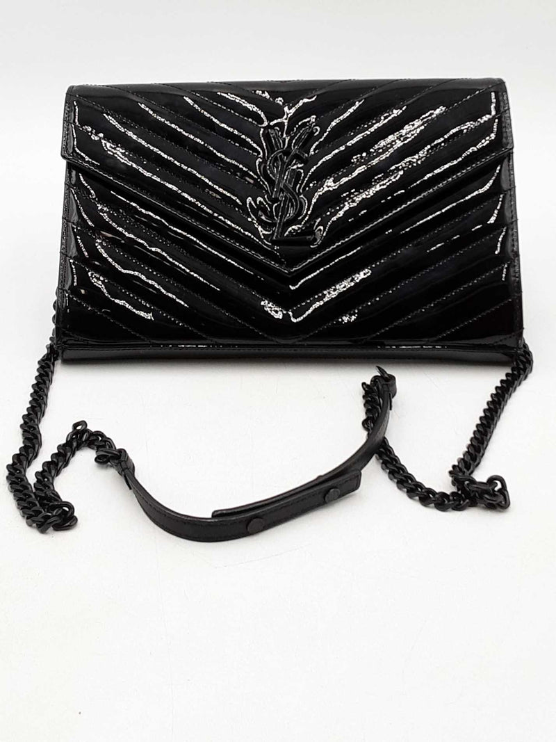 Yves Saint Laurent Patent Leather Cassandre Envelope Chain Wallet Eb1125rxzdu