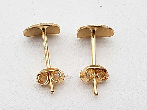 18k Yellow Gold 1.2g Heart Stud Earrings Do0425sxde
