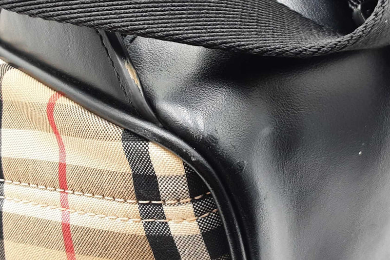 Burberry Check Backpack In Archive Biege Eb1224wxzdu