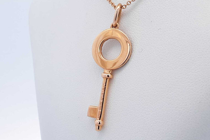 Tiffany & Co. 18k Rose Gold Atlas Key Necklace 4.2 Grams 16 Inch Eb0824prxsa