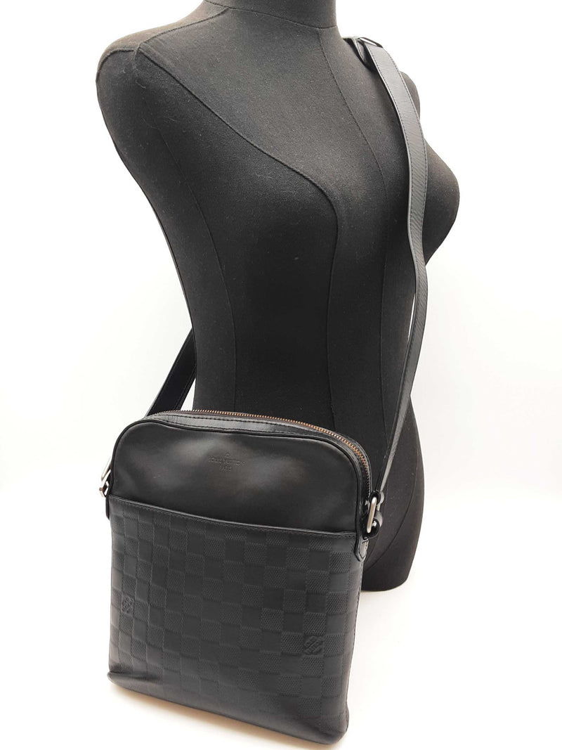 Louis Vuitton District Pochette Black Damier Infini Messenger Bag Do0525cxzde