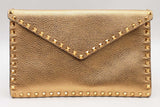 Valentino Garavani Rockstud Gold Metallic Leather Envelope Clutch Eb0726wxzsa