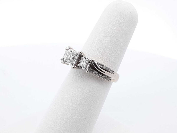 2.07 Diamonds 14k White Gold 4.8 Grams Ring Size 5.5 Sd0625pzxdu