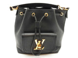 Louis Vuitton Lockme Black Leather Bucket Bag Do0425sxzde