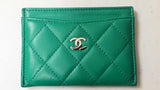 Chanel Classic Card Holder Wallet In Emerald Green Quilted Lambskin Fw0326wrzdu