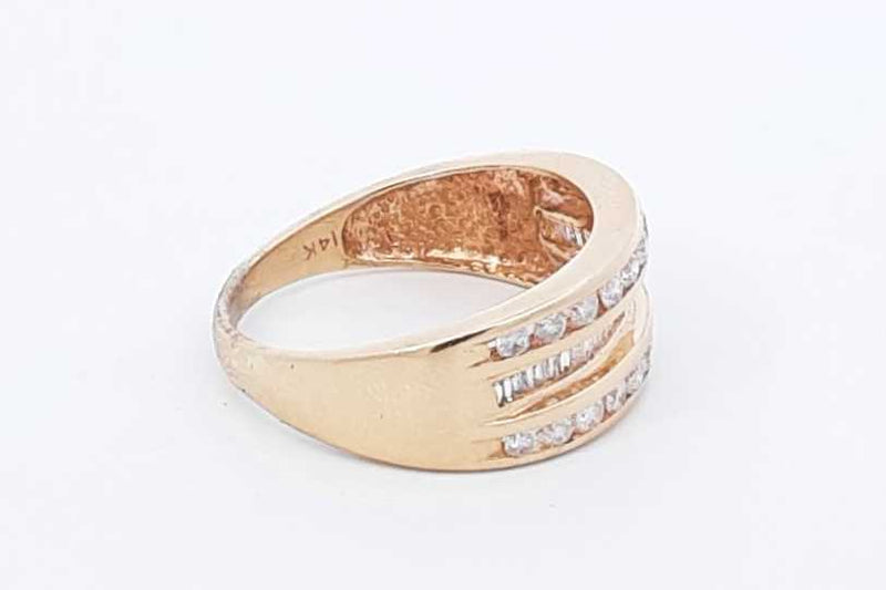 1.31ctw Diamond Ring In 14k Yellow Gold 5.7 Grams Size 9 Eb1125wxzdu