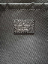 Louis Vuitton Outdoor Messenger In Taiga Leather & Monogram Eclipse Fw0626rzxdu