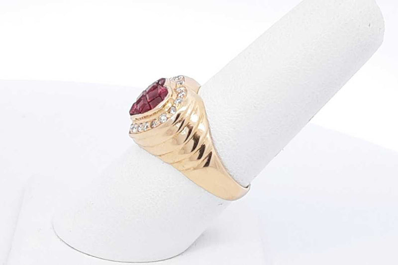 Ruby & Diamond Heart Shape Ring In 18k Yellow Gold 7.1 Grams Size 7 Eb1025wrxdu