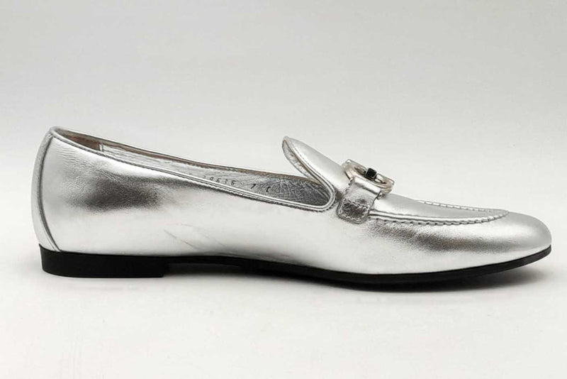 Salvatore Ferragamo Gancini Metallic Silver Leather Loafers Size 7.5 C Eb425rxsa