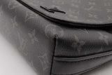 Louis Vuitton Monogram Eclipse District Messenger Bag Eb1026wrxsa