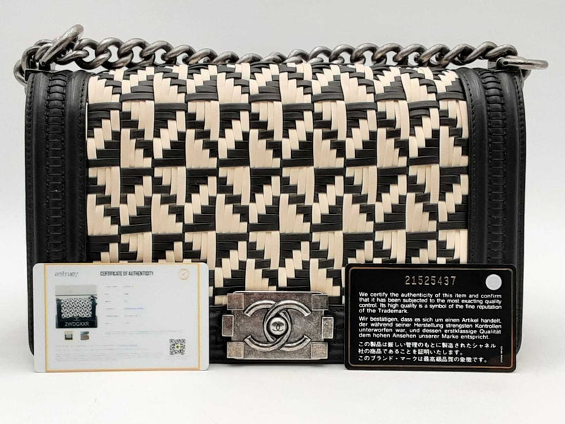 Chanel Medium Boy Bag Woven Leather Black Handbag Aa0425lexzsa