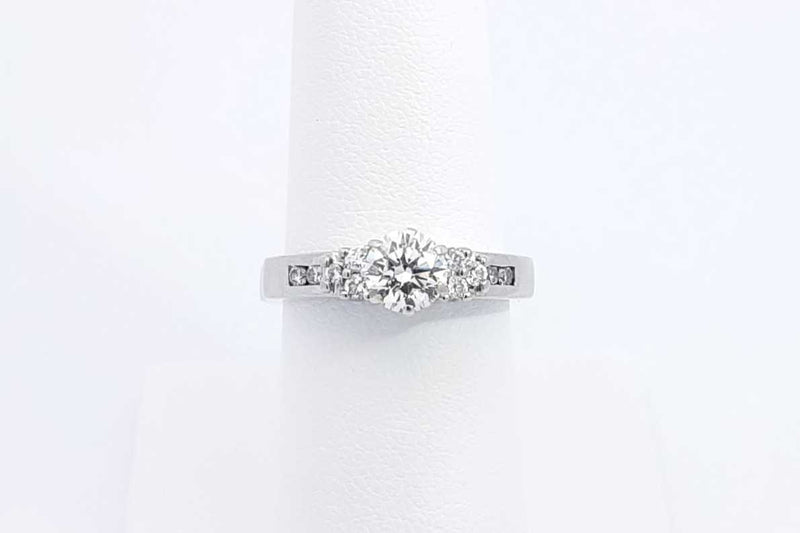 Approx. 0.79ctw Diamond Ring In 14k White Gold 7.4 Grams Size 7 Eb1124pordu