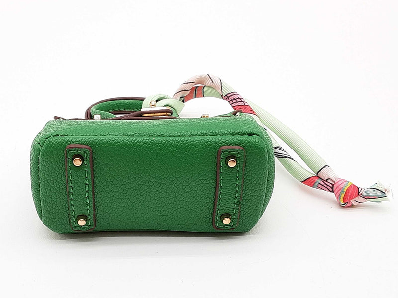 Green Mini Bag Charm Do0725ide