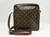 Louis Vuitton Trotteur Beaubourg Monogram Coated Canvas Messenger Bag Fw225pxzdu