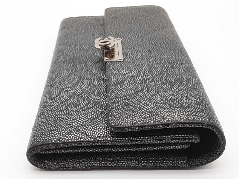 Chanel Gusset Dark Gray Metallic Quilted Caviar Leather Flap Wallet Do0425erxde