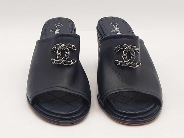 Chanel Cc Lambskin Wedges Blue Size Eu 36.5 Aa1025lpzsa