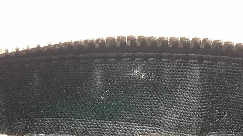 Yves Saint Laurent Quilted Lou Camera Crossbody Bag Eb0925ixzdu