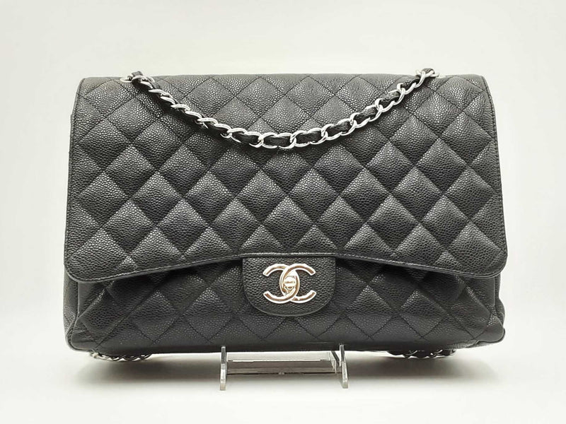 Chanel Maxi Double Flap Black Caviar Leather Handbag Fw1224orxzdu