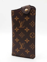 Louis Vuitton Etui Lunette Mm Glasses Case In Monogram Coated Canvas Fw0326lcrdu
