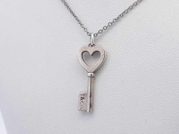 Tiffany & Co. Sterling Silver Key Pendant Necklace 2.1 Grams 16 Inch Eb1124exsa