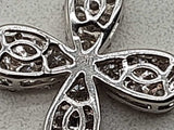 Approx 0.6 Ctw Diamonds 18k White Gold 1.8g Clover Pendant Do0623cxzde