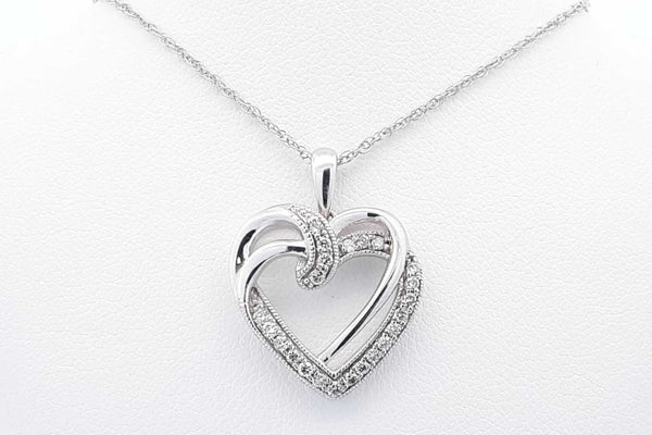 Approx. 0.23ctw Lab Grown Diamond 925 Heart Pendant & Chain 3.4g Eb1124pcsa