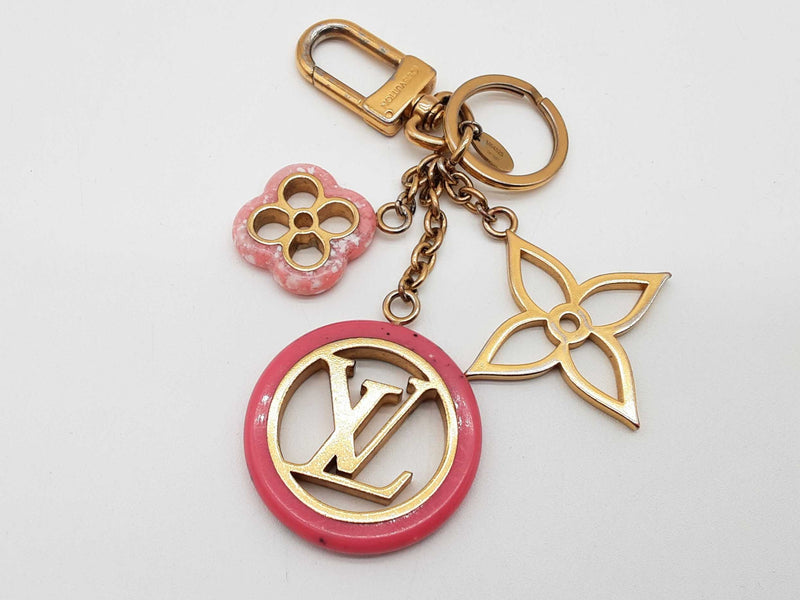 Louis Vuitton Pink Monogram Logo Metal Keychain Bag Charm Do1125lxzde