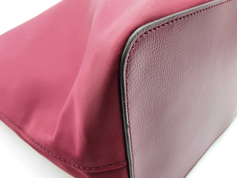Kate Spade New York Hayden Purple Maroon Nylon Zip Tote Do0325rde