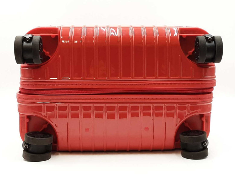 Rimowa Essential Lightweight Wheeled Cabin Suitcase In Gloss Red