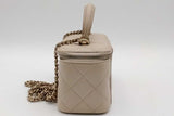 Chanel Quilted Leather Top Handle Vanity Case Eb1026wxxzsa