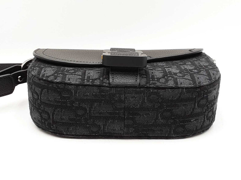 Christian Dior Saddle Messenger Bag In Oblique Jacquard & Leather Fw1025lpzxdu