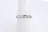 Diamond Ring In 14k White Gold 2.3 Grams Size 7 Eb1024lrxsa