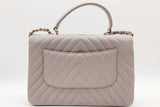 Chanel Quilted Chevron Leather Cc Trendy Top Handle Bag Eb0126pxxzde