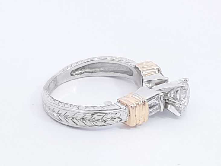 0.76ctw Diamond Ring In 14k White Gold 4.8 Grams Size 6.25 Sd0325cexsa