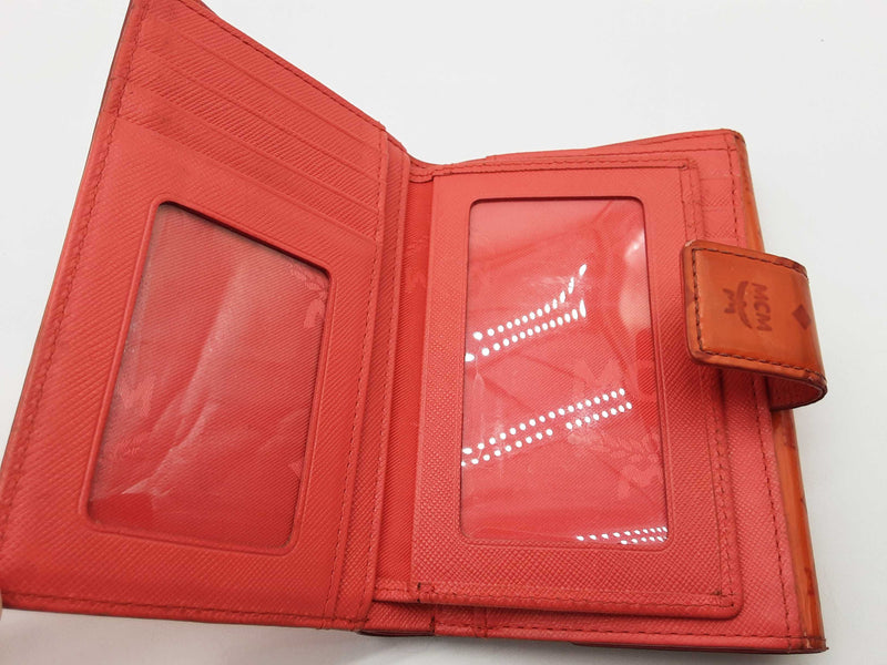 Mcm Orange Patent Leather Wallet Do0525rxde